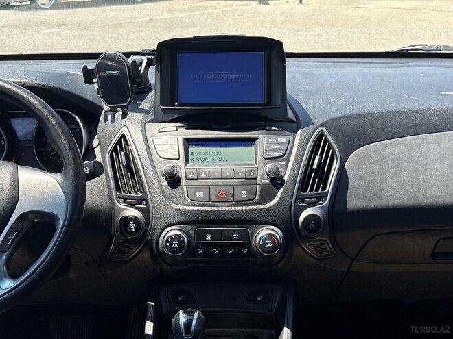 Hyundai Tucson-13