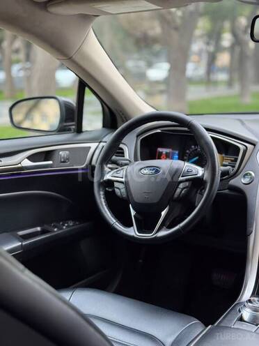 Ford Fusion (North America)-8