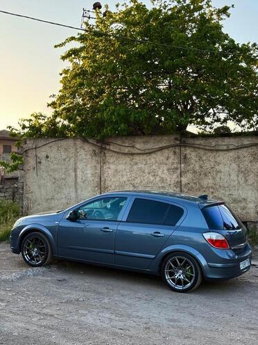 Opel Astra-10
