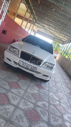 Mercedes C 200-5