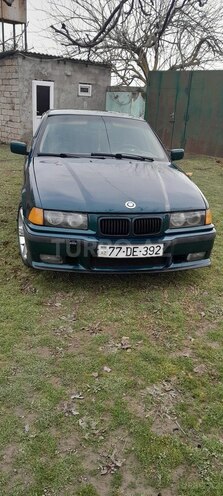 BMW 318-1