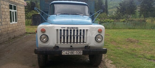 GAZ 53-1