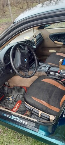 BMW 318-5