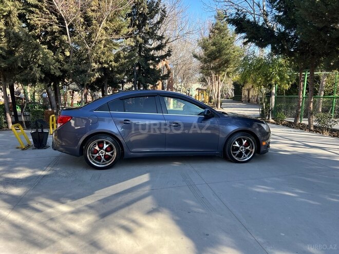 Chevrolet Cruze-7