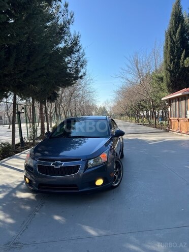 Chevrolet Cruze-1