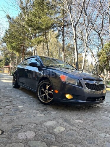 Chevrolet Cruze-21