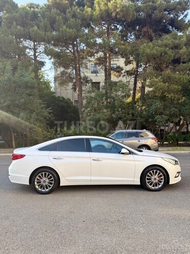 Hyundai Sonata-3