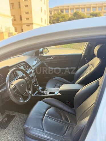 Hyundai Sonata-7
