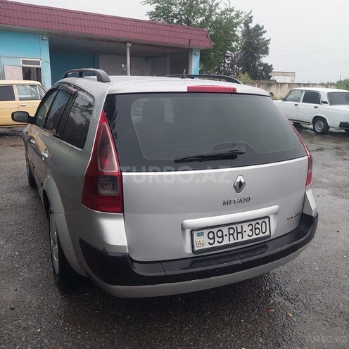 Renault Megane-2
