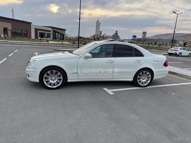 Mercedes E 350 4MATIC-12