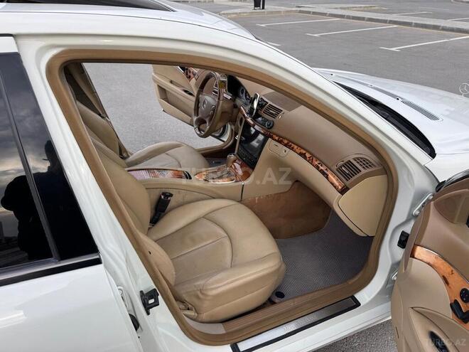 Mercedes E 350 4MATIC-7