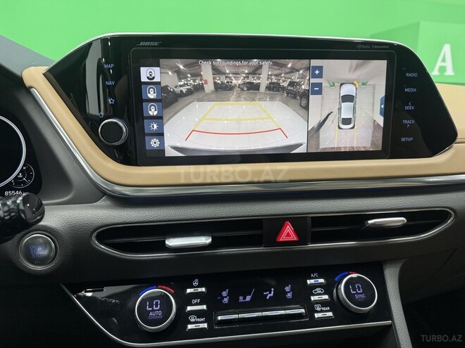 Hyundai Sonata-11