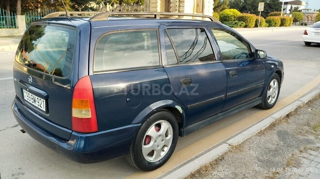 Opel Astra-7