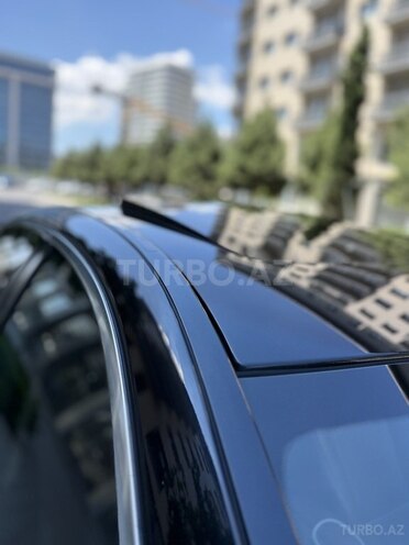 BMW 528-11