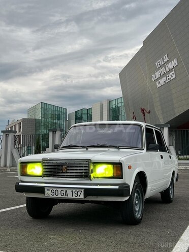 LADA (VAZ) 2107-4