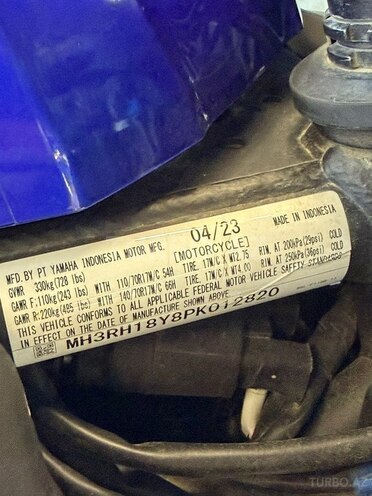 Yamaha YZF-R3-4