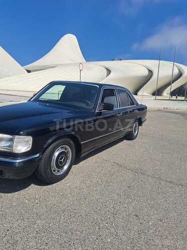 Mercedes 280 SE-2
