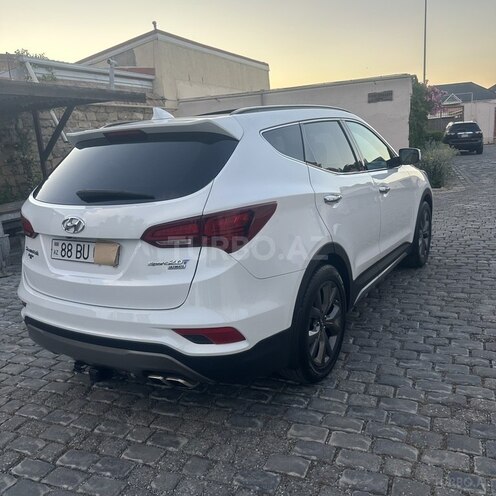 Hyundai Santa Fe-2