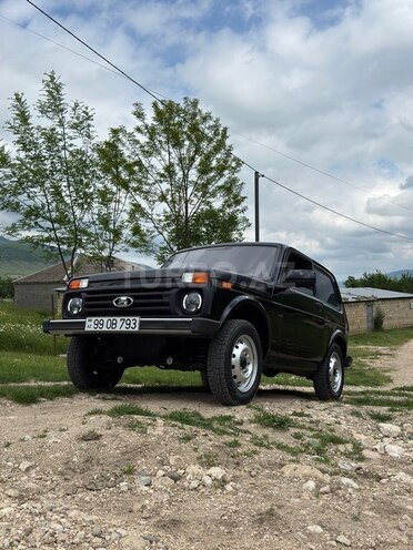 LADA (VAZ) Niva-3