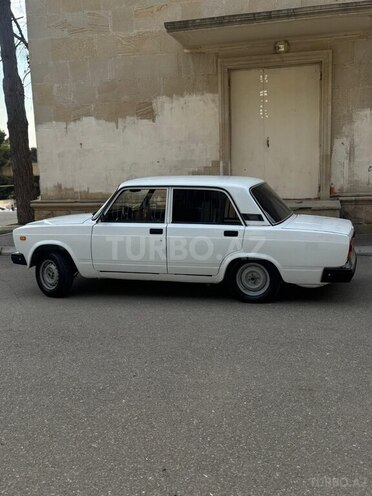 LADA (VAZ) 2107-5