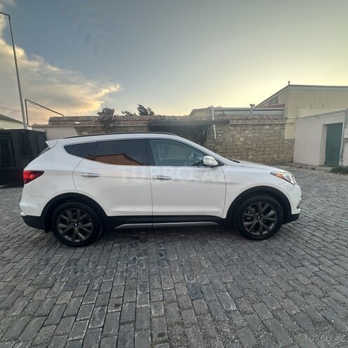 Hyundai Santa Fe-10