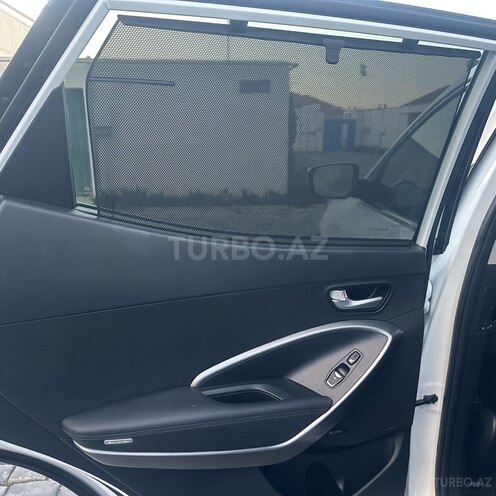 Hyundai Santa Fe-16