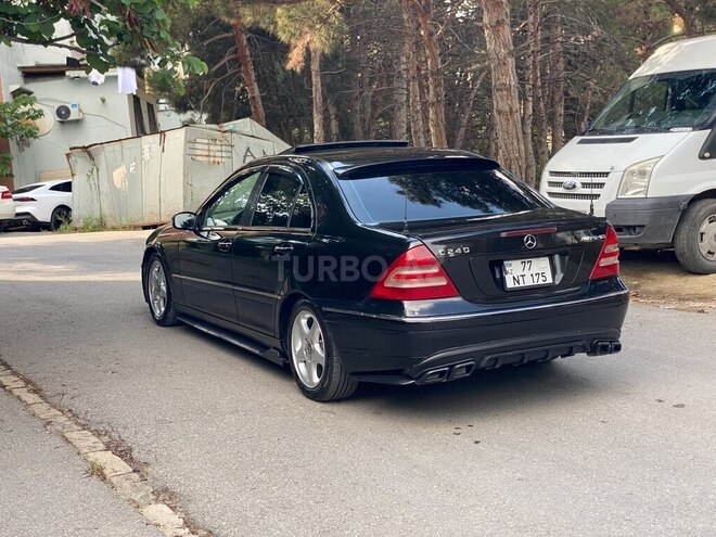 Mercedes C 240-10