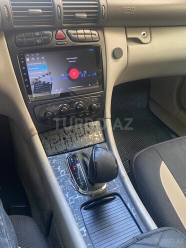 Mercedes C 240-11