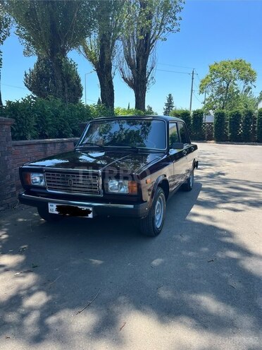 LADA (VAZ) 2107-8