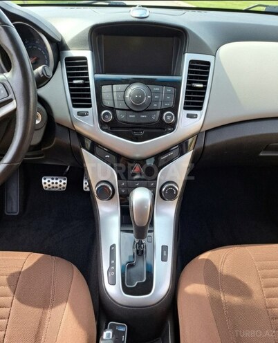 Chevrolet Cruze-7