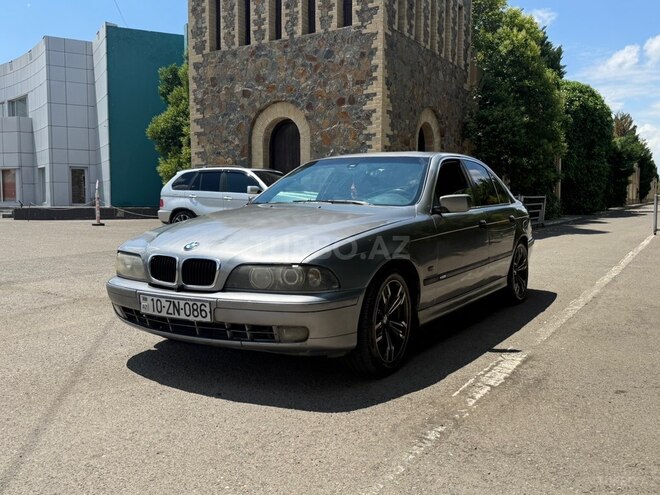 BMW 523-2
