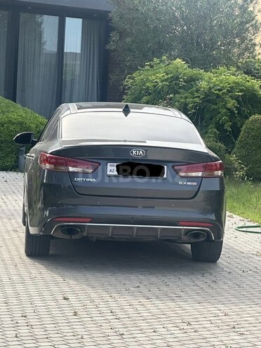 Kia Optima-3