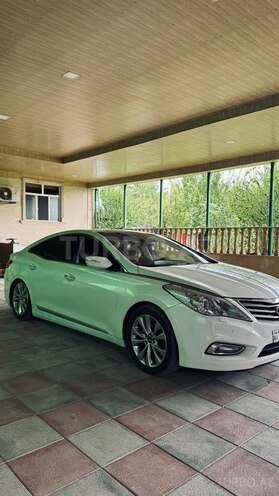 Hyundai Azera-7