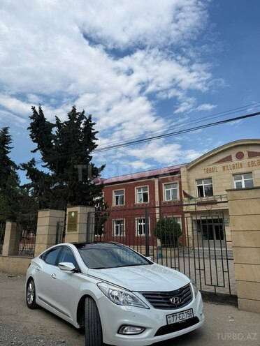 Hyundai Azera-4