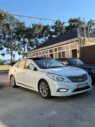 Hyundai Azera-1
