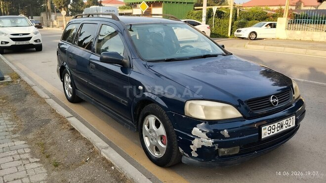 Opel Astra-10