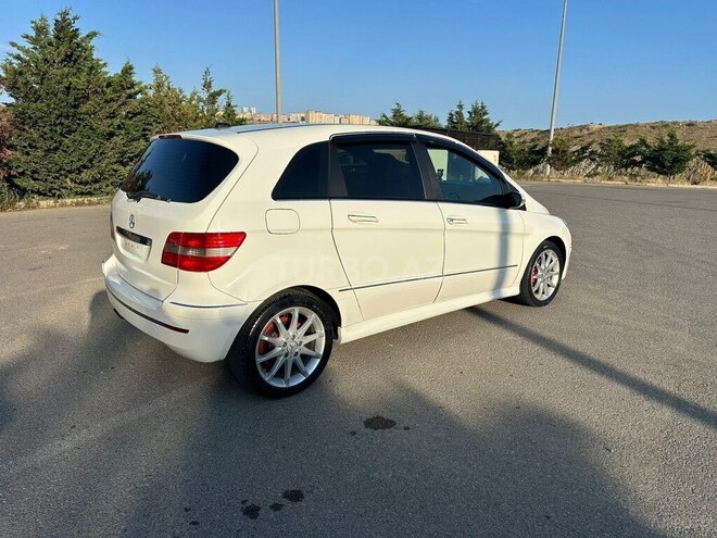 Mercedes B 170-4