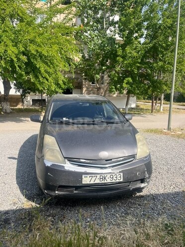 Toyota Prius-1