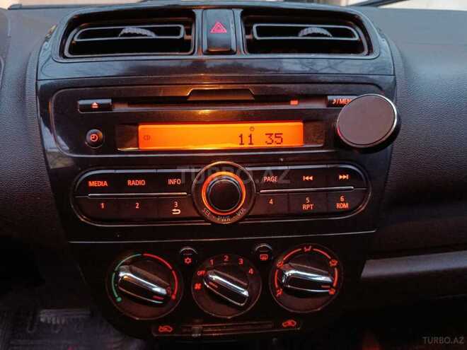 Mitsubishi Mirage-10