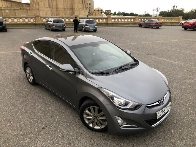 Hyundai Avante-2