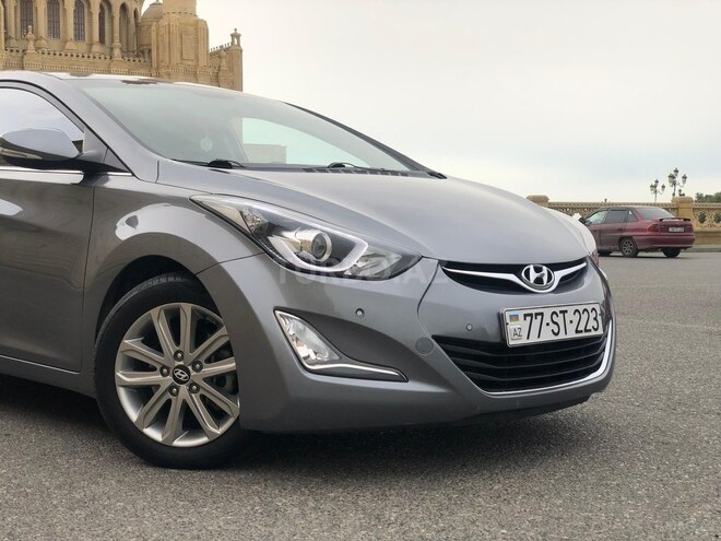 Hyundai Avante-4