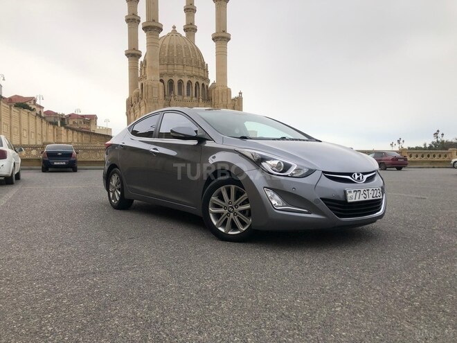 Hyundai Avante-5