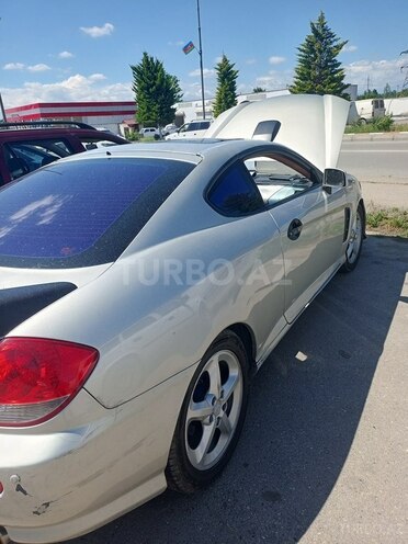 Hyundai Coupe-3
