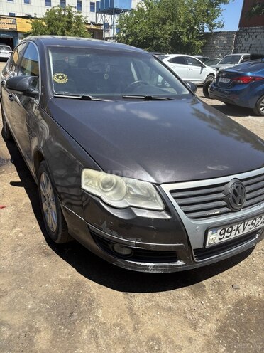 Volkswagen Passat-4