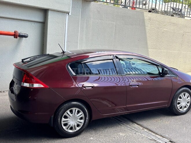 Honda Insight-4