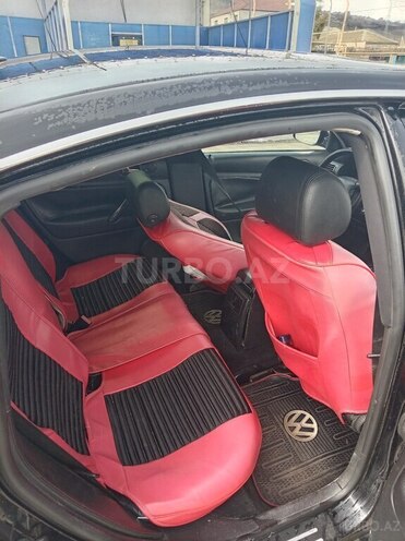 Volkswagen Passat-3