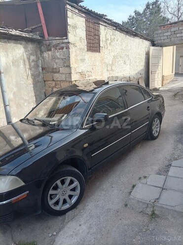 Volkswagen Passat-15