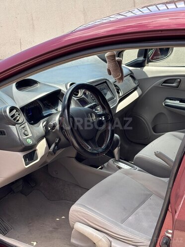 Honda Insight-10