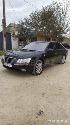 Hyundai Sonata-2