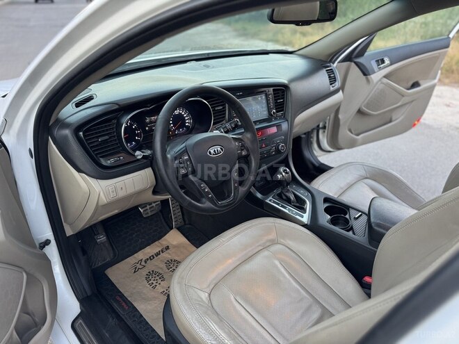 Kia Optima-14